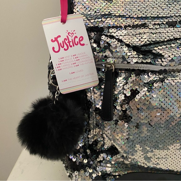Justice Glitter Color Changing Backpack.
NWT - Picture 5 of 5